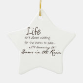 Dansen in de regen keramisch ornament (Voorkant)