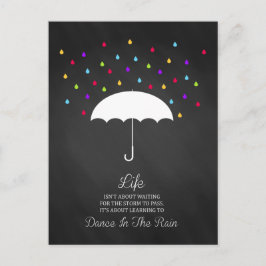 Dansen in het Inspirerend Briefkaart van de regen