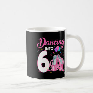 Dansen op 6-jarige verjaardag Ballerina Girl Pa Koffiemok