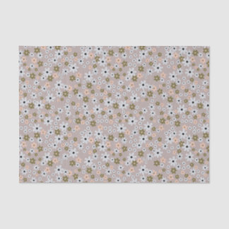 Dansend dans roze weefselpapier tissuepapier