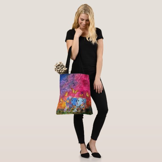 Dansend Elephants Tote Bag (Op model)