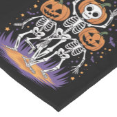 Dansend geraamte Halloween pompoen Korte Tafelloper (Hoek)