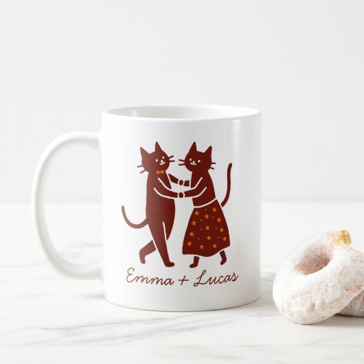 Dansend kattenkoppel, Cute Wedding aangepaste naam Koffiemok (Met donut)