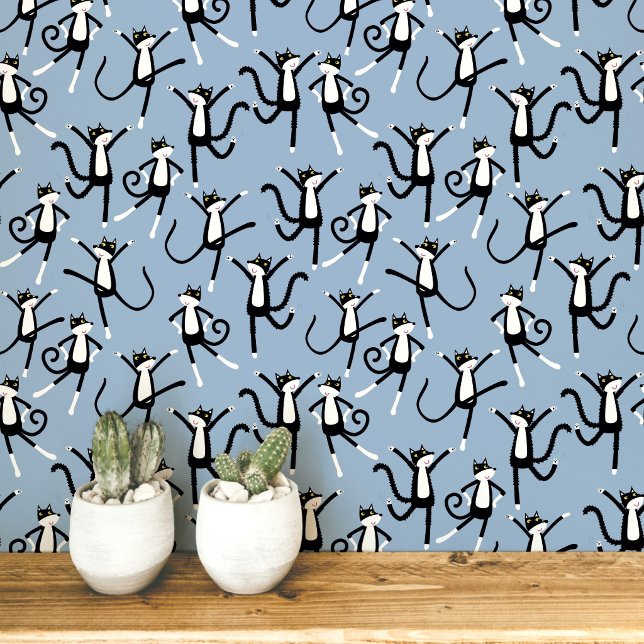 Dansend kattenpatroon blauw behang (Fun black and white tuxedo cat pattern blue peel and stick art wallpaper)