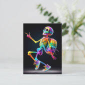 Dansend skelet in regenboogkleuren briefkaart (Staand voorkant)