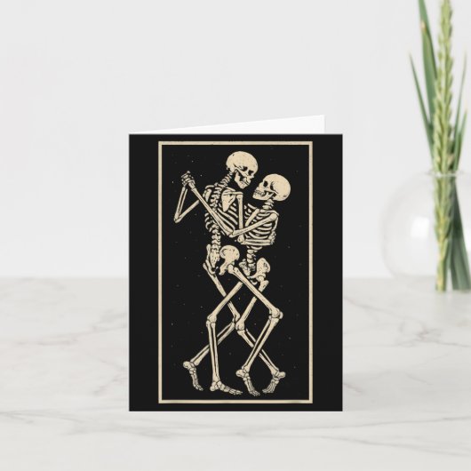 Dansend Skelet Koppel Romantische Gotische Hallowe Kaart (Voorkant)