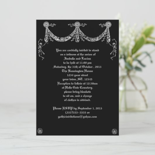 Dansend Skeleton Garland Gothic Wedding Kaart (Staand voorkant)