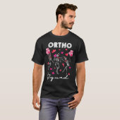 Dansend Skeleton Ortho Squad Orthopedic Valentijn" T-shirt (Voorkant volledig)