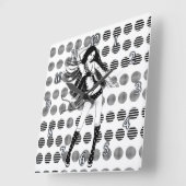 dansend vriendin vierkante klok (Hoek)