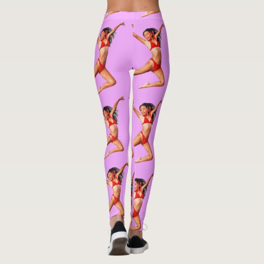 Dansende Bikini Model Thunder_Cove Leggings (Achterkant)