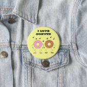 Dansende donuts geel ronde button 7,6 cm (In situ)