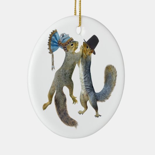 Dansende eekhoorns keramisch ornament (Rechts)