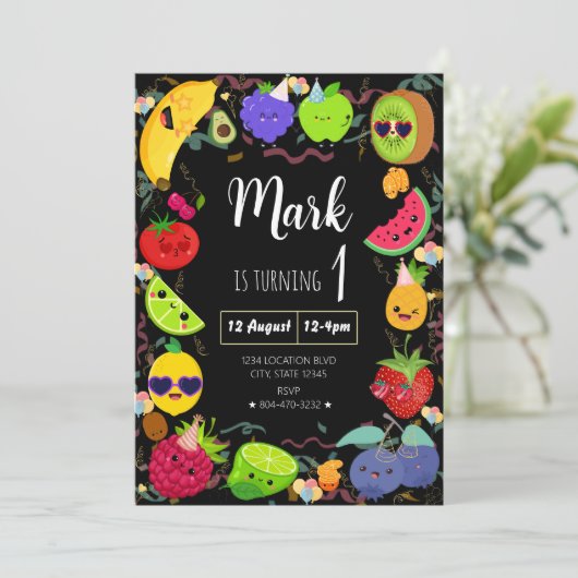 Dansende fruitverjaardag kaart (Staand voorkant)