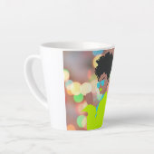 Dansende koningin. latte mok (Linkerhoek)