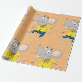 Dansende Muis in Gele Inpakpapier (Uitgerold)