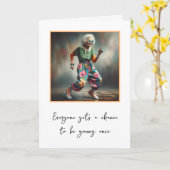 Dansende oude dame voor het ouder worden kaart (Gele Bloem)