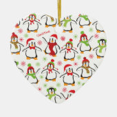 Dansende Penguins Red en Green Pattern Kerstmis Keramisch Ornament (Voorkant)