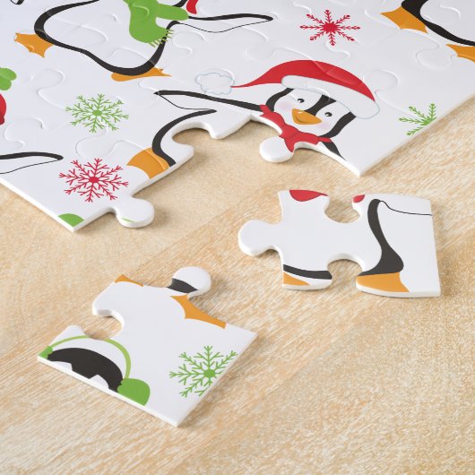 Dansende Penguins Red en Green Pattern Kerstmis Legpuzzel (Zijkant)