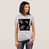 Dansende roze dragonfly bugs t-shirt (Voorkant volledig)