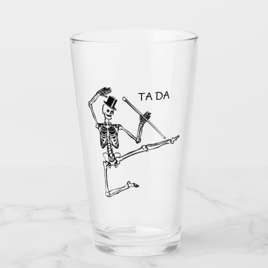 DANSENDE SKELET MET HOED BIERPINT GLAS (Voorkant)