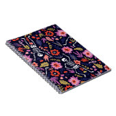 dansende skeletten in het bloemtuinpatroon notitieboek (Rechterzijde)