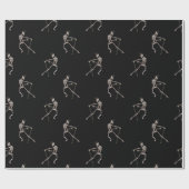 Dansende skeletten op zwart cadeaupapier (Vlak)