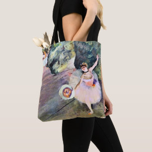 Danseres met een Bloemenboeket van Edgar Degas Tote Bag