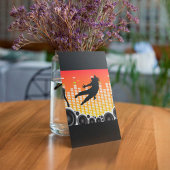 Dansers en luidsprekers uitnodiging