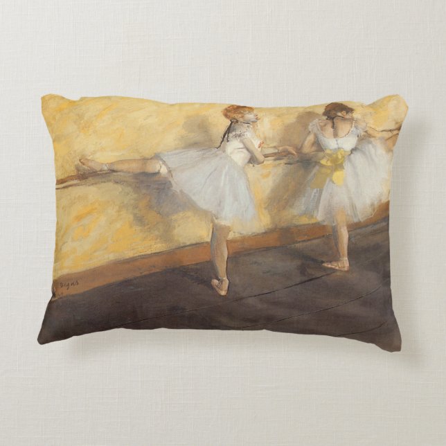 dansers op de balie door Edgar Degas,  ballet Decoratief Kussen (Achterkant)