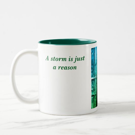 danskans tweekleurige koffiemok (Links)