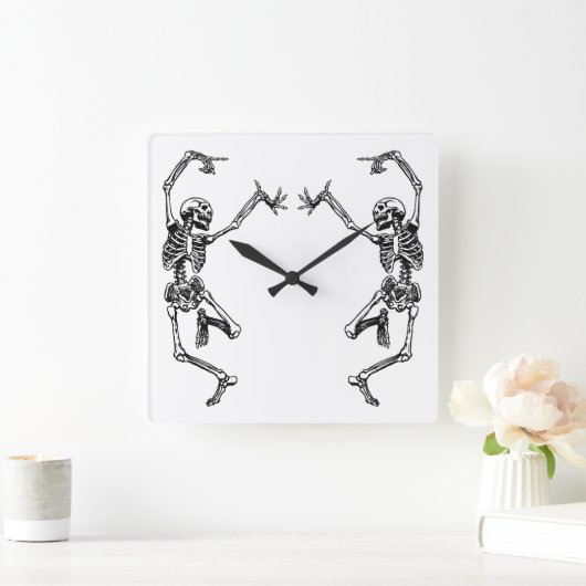 Danskeletten v2 vierkante klok (Huis)