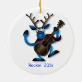 Dansrenrenrendier met kerst van Guitar Rockin Keramisch Ornament (Achterkant)