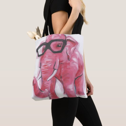 Dapper Animal | Roze olifant in eierassen Tote Bag (Dichtbij)