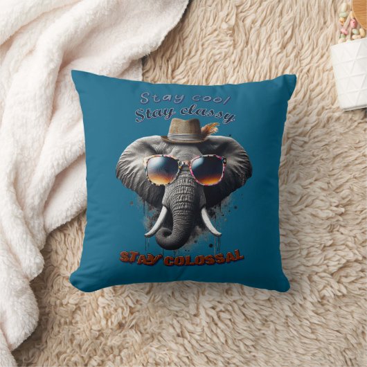 Dapper Elephant: Urban Cool Sierkussen (Deken)