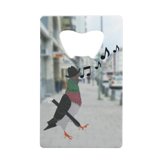 Dapper Pigeon Over Town Funny Creditkaart Flessenopener (Voorkant)