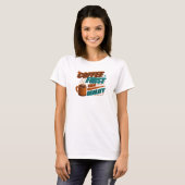 Dappere COFEE EERST DAN REALITEIT Origineel ontwer T-shirt (Voorkant volledig)