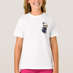 Dappere Skelet Knuffelt met een Spookachtige Zwart T-shirt