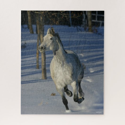 Dapple Grey Trakehner die in de sneeuw loopt Legpuzzel (Verticaal)