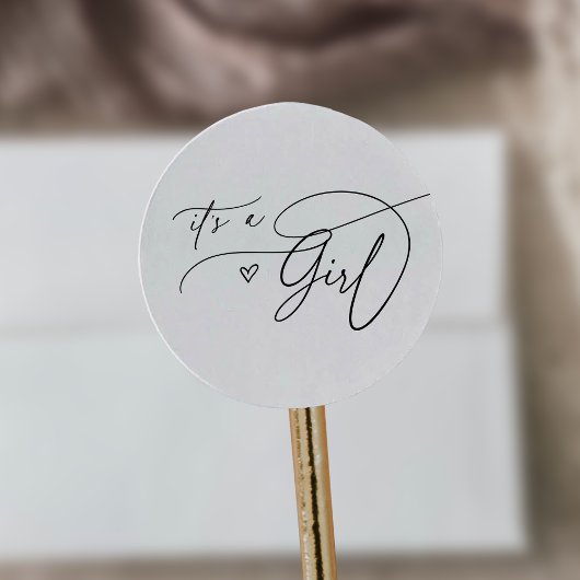 DARCY Modern Zwart Wit Het is een meisje Baby show Ronde Sticker