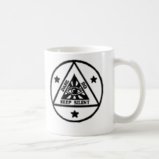Dare. Ja. Hou stil! De Sorceror's Code. Koffiemok