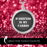 D'Arienzo is mijn cardio Tanguero Argentine Tango Zilver Vergulden Ketting<br><div class="desc">Dit geweldige Tango ketting zal iedereen laten weten dat je leeft Argentijnse tango. Dit maakt ook een perfecte verjaardags-,  kerst-,  Valentijnsdag- of Moederdag cadeau voor Tango Addict. Voel je vrij om in bulk te kopen voor je tango vrienden.</div>