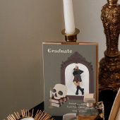 Dark Academia Foto Afstuderen Aankondiging