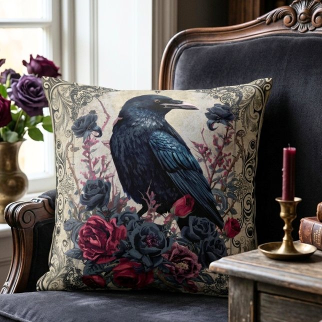 Dark Academia Gothic Raven Moody Floral Kussen (Dark Academia Gothic Raven floral throw pillow)