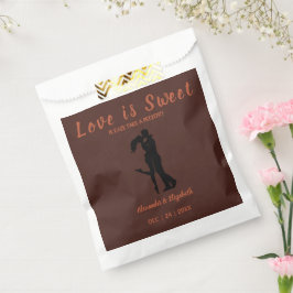Dark and Earthy Love is Sweet Wedding Present Bedankzakje