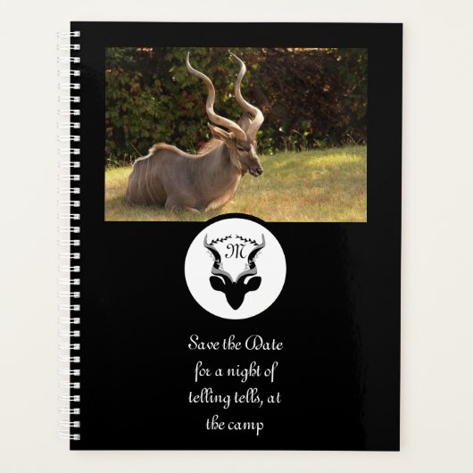 Dark Antelope Silhouette Monogram Foto Planner (Voorkant)
