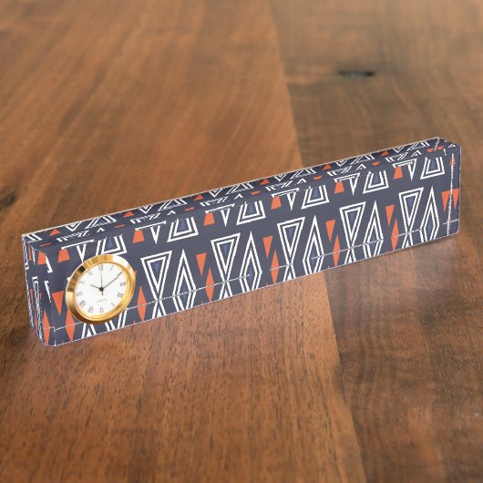 Dark Blue and Red Geometric Triangles Pattern Naambordje (Zijkant)