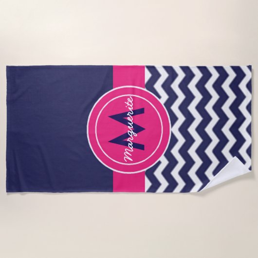 Dark Blue Pink Chevron Strandlaken (Voorkant)