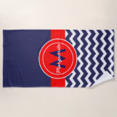 Dark Blue Red Chevron Strandlaken (Voorkant)