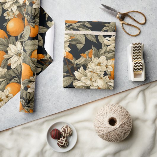 Dark Botanical Orange Blossom Cadeaupapier (Crafts)