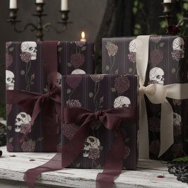 Dark Burgundy Gothic Skull & Rose Stripes Cadeaupapier